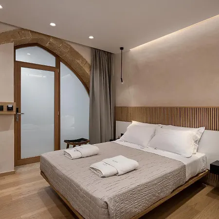 Aoria Estate Old Port Vendégház