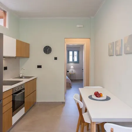 Aoria Estate Old Port Vendégház