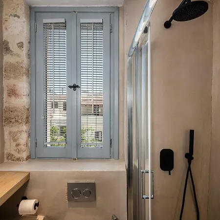 Guest house Aoria Estate Old Port 3*