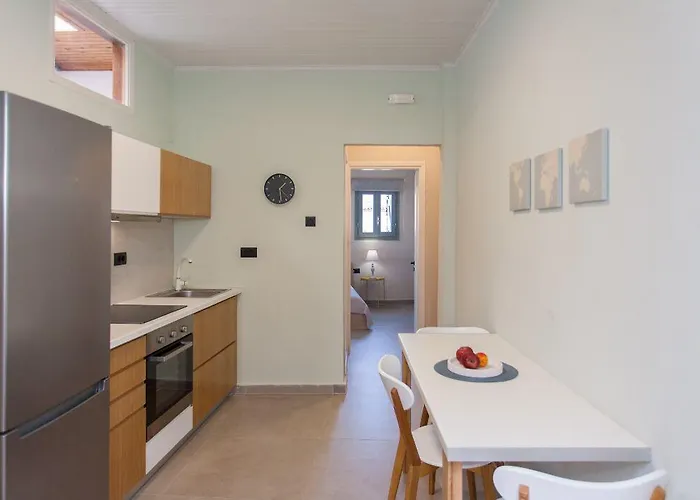 Aoria Estate Old Port Pensjonat