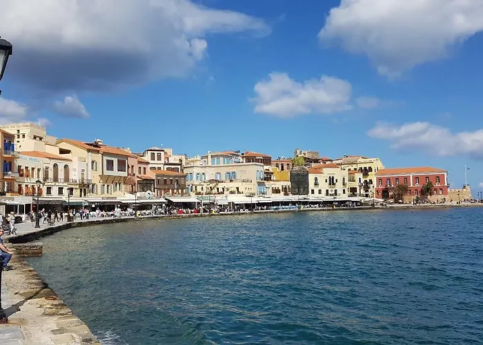 Aoria Estate Old Port 4*