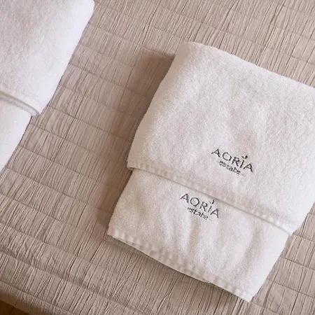 Aoria Estate Old Port Гостьовий будинок 4*